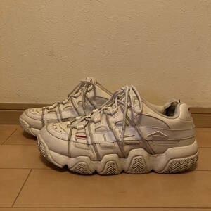 28.0cm | FILA | BARRICADE XT 97 LOW OWH Sneaker | OFF WHITE | US 10 | フィラ | バリケード スニーカー チャンキー ダッド シューズ |