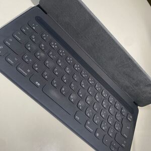 Apple smart keyboard12.9インチ