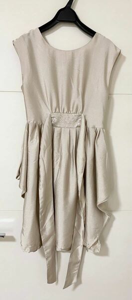 H&M シンプル清楚パーティドレス　ナイトドレス　サイズus:4 eur:34