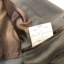 新品激安高級DORMEUIL 2つボタンスーツセットアップ　サイズA4マーブルグレー系グレンチェック柄　本台場仕立て　ドーメル　タグ付き_画像7