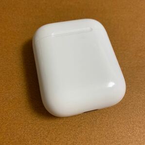 Apple Airpods 第二世代　エアーポッズ 充電ケース　正規品