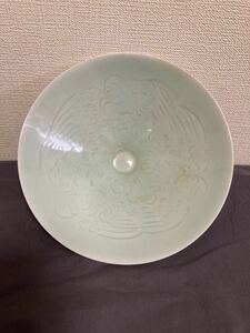 中国美術品　青白磁　碗 