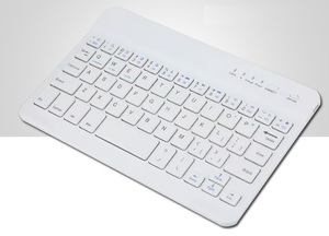 小型Bluetoothキーボード 白 送料無料 ミニ 無線キーボード ブルートゥースキーボード ワイヤレスキーボード