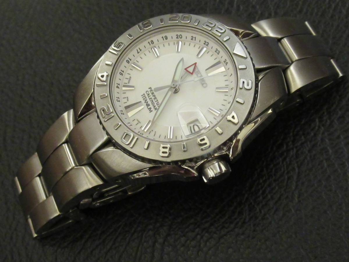 SEIKO セイコー 腕時計 パーペッチュアルGMT 8F56-0040 www SEIKO セイコー 腕時計 パーペッチュアルGMT 8F56-0040 www