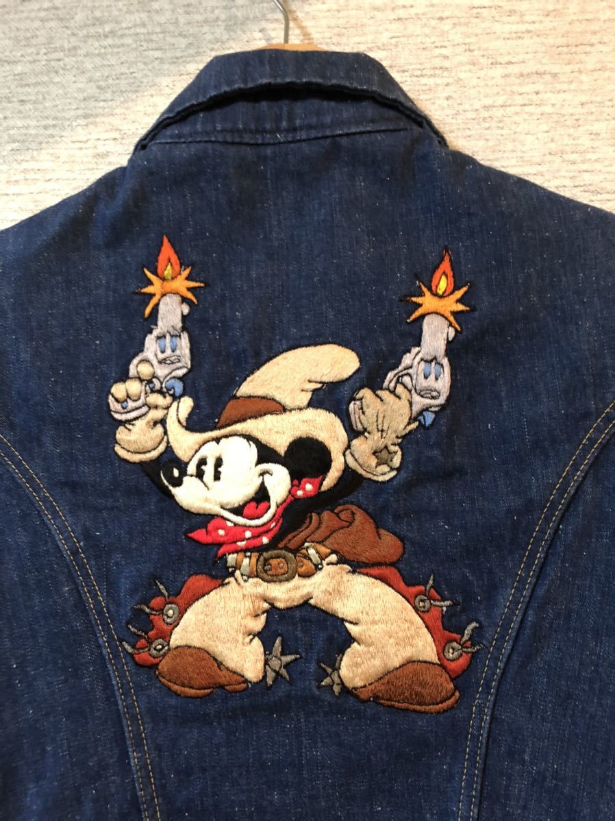 ディズニー デニムジャケットの値段と価格推移は?|95件の売買情報を ...