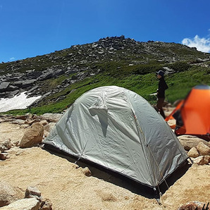 【キャンプデビューにおすすめ】 テント 1人用 自立式 耐水圧3000mm 通気性 結露防止 簡単設営 アウトドア ソロ ツーリング キャンプ