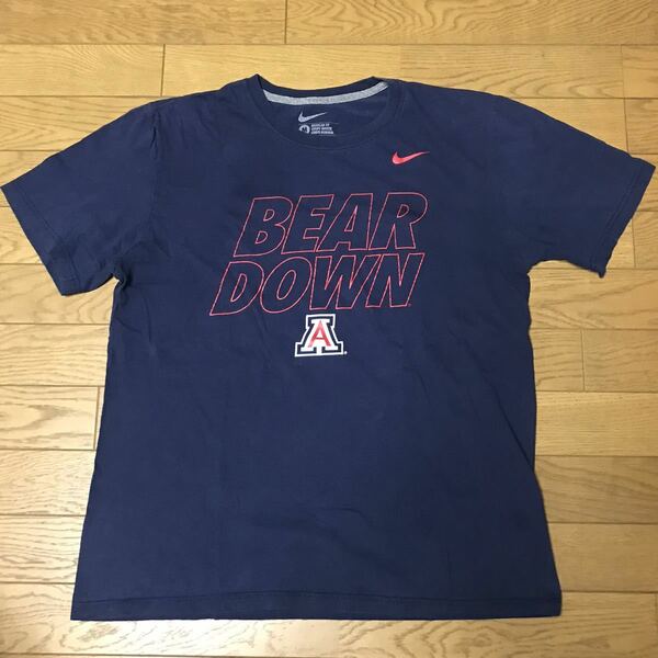 NCAA ARIZONA WILDCATS MEN’S SHORT SLEEVE T-SHIRTS size-M(着丈65身幅54) 中古 送料無料 NCNR