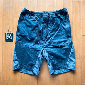 BURTON THERTEEN バートン サーティーン ステイシー ハーフパンツ L