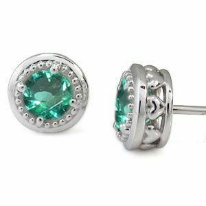  platinum Heart Mill strike . men's earrings one bead emerald men's earrings Christmas Point ..