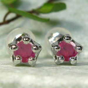  ruby earrings .. men's platinum one bead Christmas Point ..