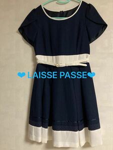 ◇LAISSE PASSE チューリップ袖ネイビー半袖ワンピース◇