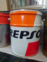 高級エンジンオイル　20lペール缶の空缶　3本+TOTAL　トートバッグ　TOTAL　REPSOL　CASTROL_画像4