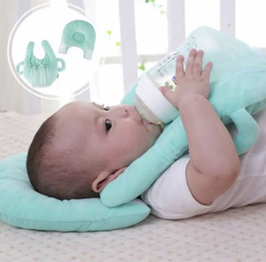 授乳 新生児 赤ちゃん サポートミルクまくら クッション　緑
