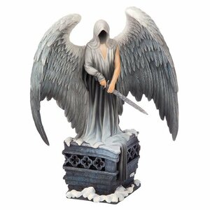 剣を持ち翼を広げた天使像　ゴシックエンジェルローブをまとう天使ダークファンタジーインテリア置物飾り彫刻小物装飾品ホームデコ雑貨