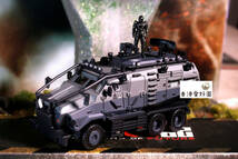 新品映画「明日戰記」戦車 B16 MRAPミニカー (ノーマル Ver.) ルイス・クー_画像3