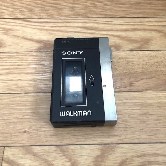 通販オンラインサイト 【激レア・入手困難】SONY WM-3 WALKMAN Deluxe ポータブルプレーヤー