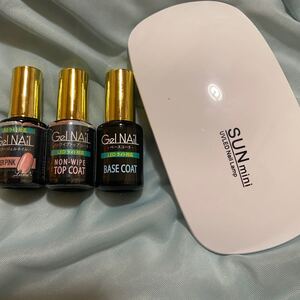 ジェルネイルとライトセット