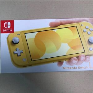 Nintendo Switch Lite イエロー　新品　未開封