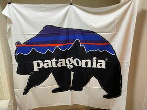Patagonia（パタゴニア）タペストリー　熊柄