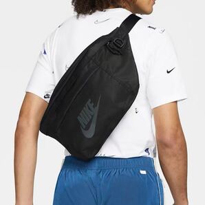 NIKE ボディーバッグ 斜め掛け ウエストポーチ 肩掛け