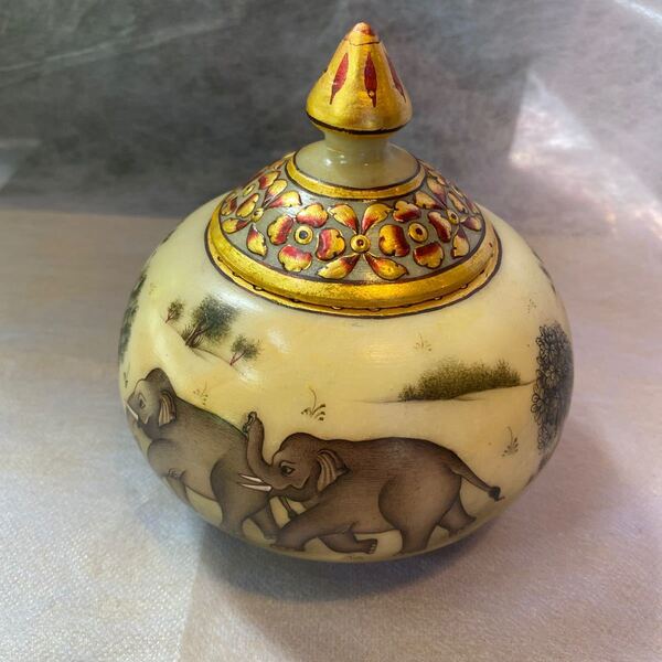 最終セール中!大特価!送料込!珍品☆インド製☆ハンドメイド☆大理石☆純金塗☆マハラジャ仕様☆小物入れ