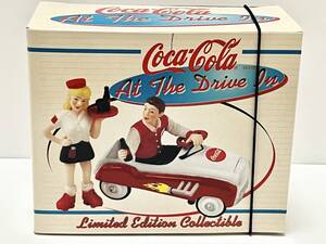 【新品♪ 限定版】1998 コカコーラ アット ザ ドライブイン 1/24スケール シリアルナンバー付き ダイキャストメタル レア