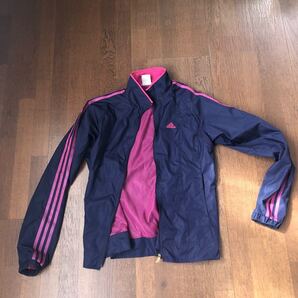 adidas ウィンドブレーカー
