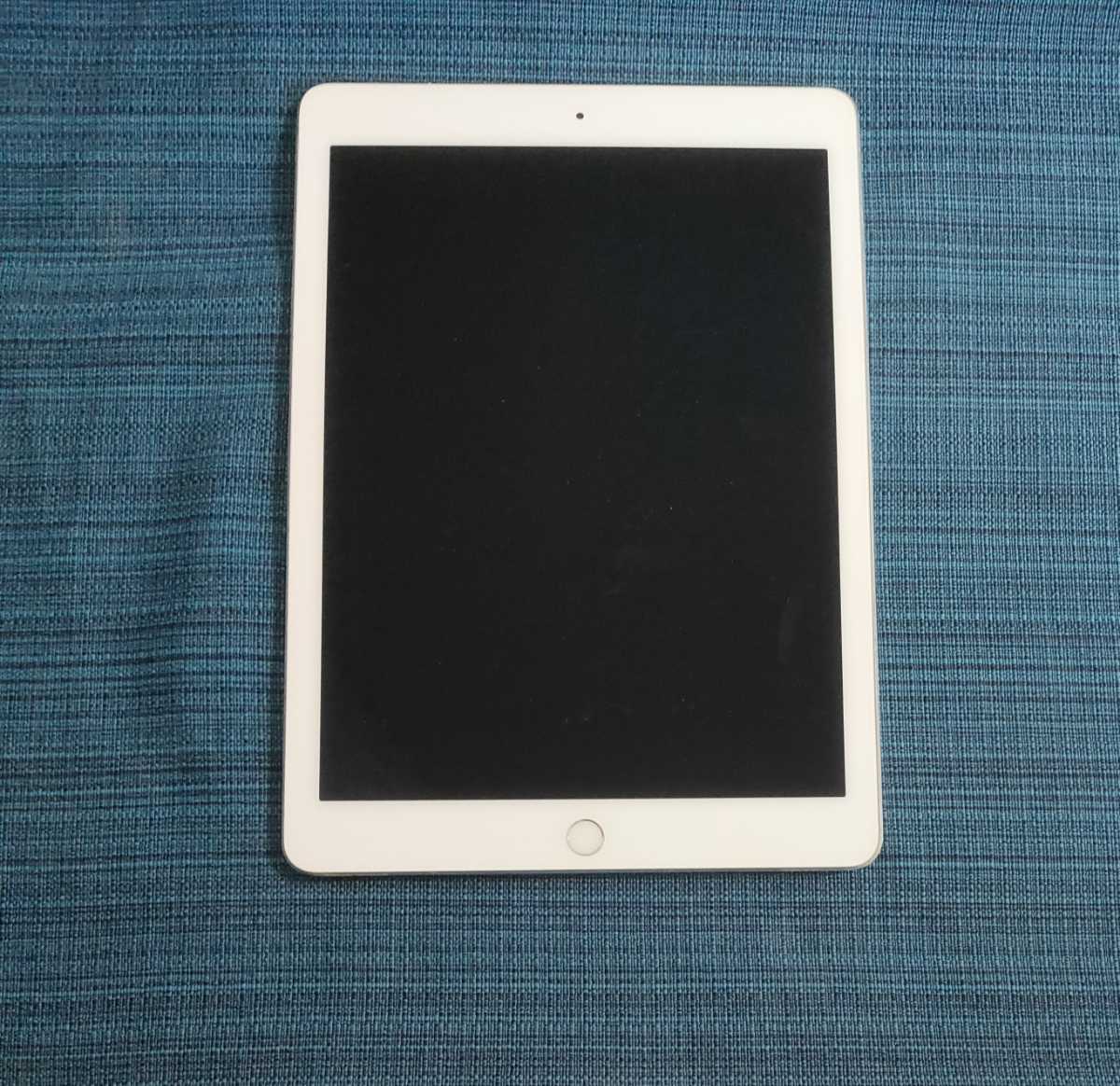 Apple iPad Pro 9.7インチ Wi-Fi+Cellular 32GB MLPX2J/A SIMフリー