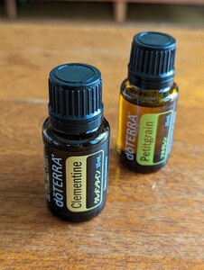 doTERRA ドテラ アロマオイル★クレメンタイン15ml(新品未開封26/09)+オマケ★プチグレン(期限切れ)15ml