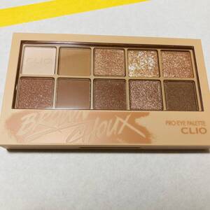 CLIO(クリオ) プロアイパレット 02 brown choux ブラウンシュー 新品未使用 箱なし アイシャドウパレット