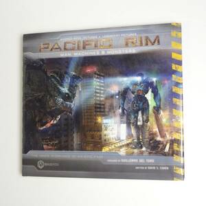 【英語】洋書★パシフィック・リム ビジュアルガイド★Pacific Rim★Man, Machines & Monsters★洋書［32］