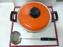(29)♪サンコーウェアー 高級硬質 ホーロー鍋 両手鍋 約20cm 昭和レトロ 長期保管品 未使用_画像2
