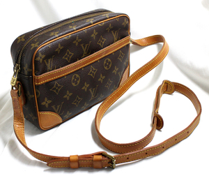 【LOUIS VUITTON】ルイヴィトン　モノグラム　トロカデロ23 M51276　ショルダーバッグ 　20230823