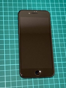 iPhone7 128GB ブラック SIMロック解除済み au【バッテリー最大容量71%】
