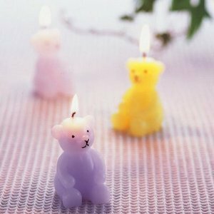  candle Bear 30 piece case sale bulk buying .. Novelty souvenir little gift .... stock disposal special price 