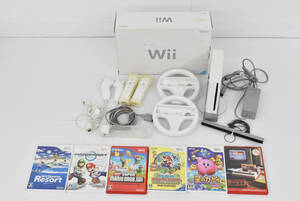 236【USED/通電確認済み】Wii 本体+ゲームソフト 5本 リモコン ジョイコン ハンドルコントローラー 