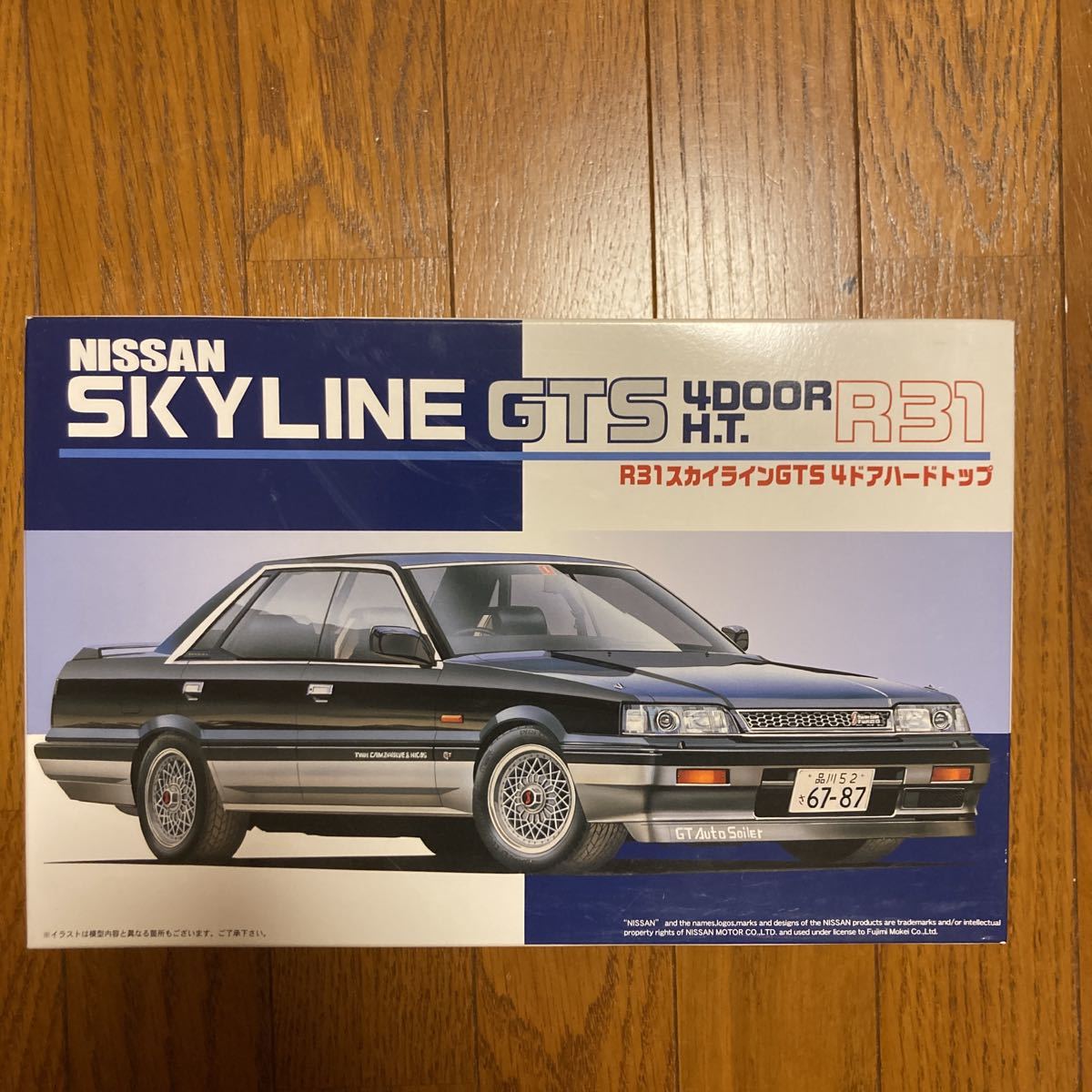 7thスカイライン R31 純正ステアリング 美品