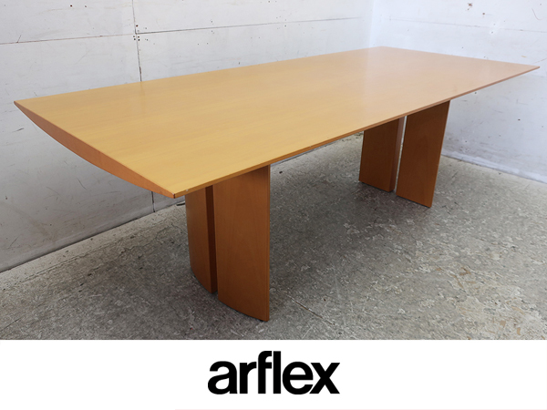 ヤフオク! -「ダイニング テーブル」(アルフレックス) (ブランド 上質 arflex コルサノ アドルフォ・ナタリーニ ダイニングテーブル 60万 ダイニングテーブル