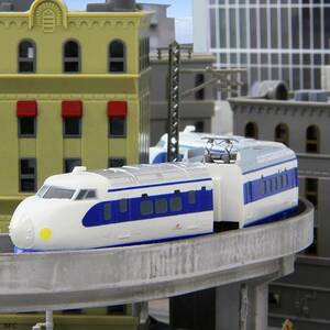 Zゲージ こだま 0系新幹線 鉄道模型 電車 送料無料 1/220 ジオラマ ストラクチャー