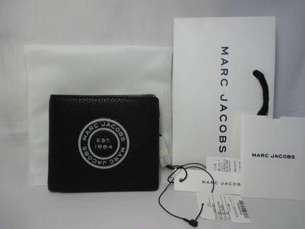 新品 ラッピングOK マークジェイコブス MARC JACOBS 札入れ二つ折り財布 メンズ 小物 新作 黒