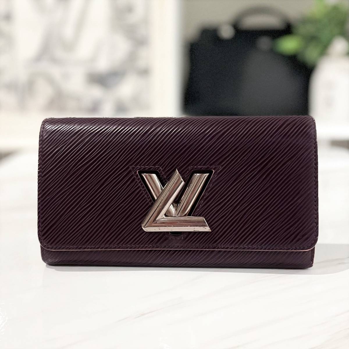 VUITTON ヴィトン エピ ツイスト 二つ折り 長財布 - 通販 - rodadeouro