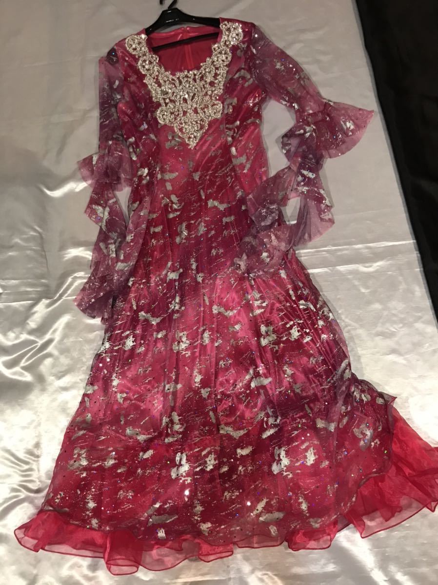 アウトドア 新品○社交ダンス ドレス 段々フリルスカート パープル薔薇