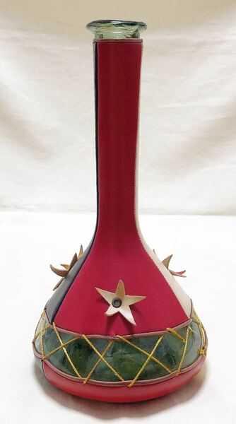 スペイン製　手作り　本革装飾カバー付酒瓶　革携帯ボトル　花瓶　置物