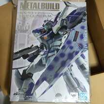 《送料無料》METAL BUILD　Hi-νガンダム　逆襲のシャア ベルトーチカ・チルドレン　バンダイ　BANDAI　新品未開封_画像1