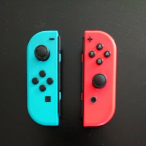 Nintendo Switch ジョイコン ネオンブルー ネオンレッド Joy-Con