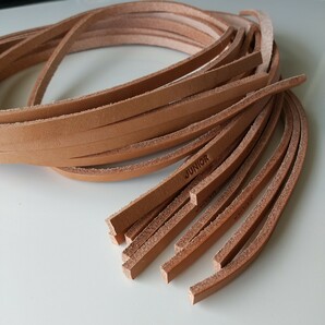 レザークラフト　革　牛革　素材　10本セット　材料　ブレスレット　ヌメ皮