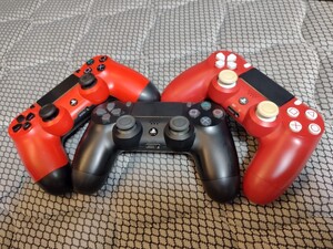 PS4 ワイヤレスコントローラー