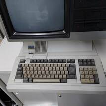 コレクター物 当時物 MP-1605LS MULTI16 三菱電機 1981年 本体 キーボード 16ビット 業務用 パソコン コレクション 部品取り ジャンク_画像3