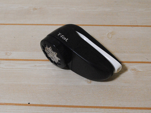 T-fal ティファール●毛玉クリーナー 充電式 コードレス 3枚刃 USB充電 コンパクト 軽量 /約幅6.5×奥行10×高さ14.5cm/1円スタート/XB