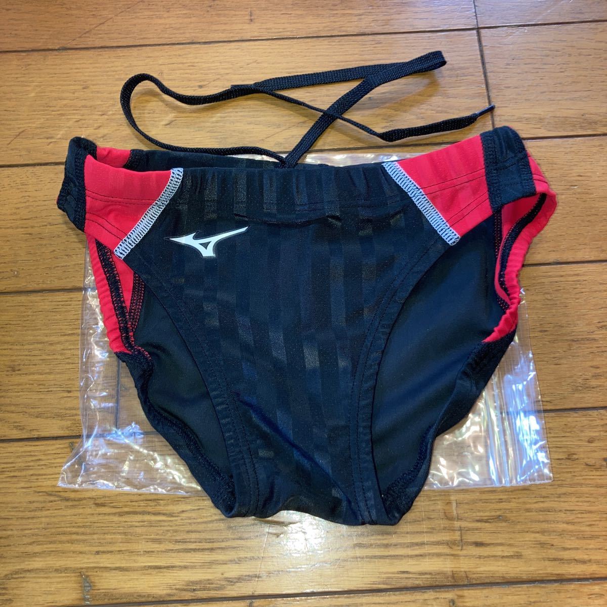 ミズノ 初期マイティライン 競泳水着 競パン Vパン キネシスカット